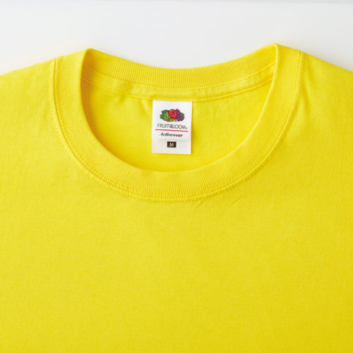 襟はひと手間加えた二本針縫製