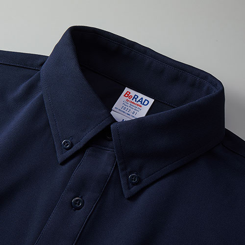 襟は共生地仕様