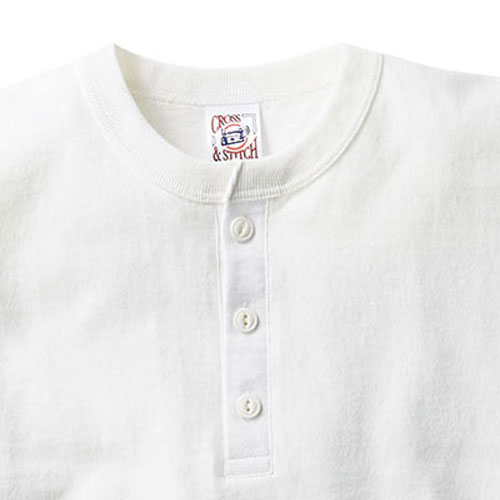 太め襟バインダー(幅2.5cm)<br />
ヘンリーネック、2つ穴ネコ目ボタン使用