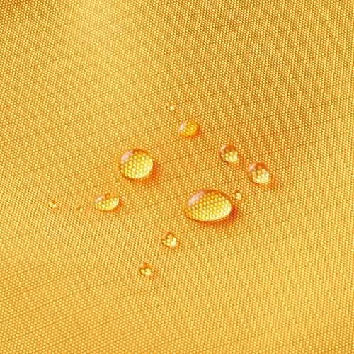 はっ水機能により、 水や汚れを弾きます。