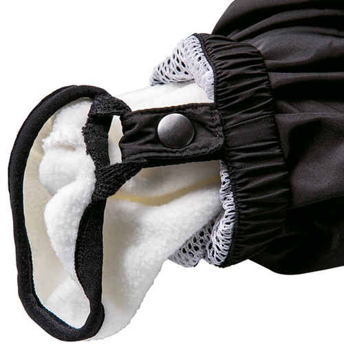 MJ0064ハイブリットジャケットのライナーとして装着が可能<br />
重ねてもずれない仕様