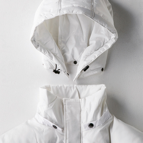 フード取り外し可能