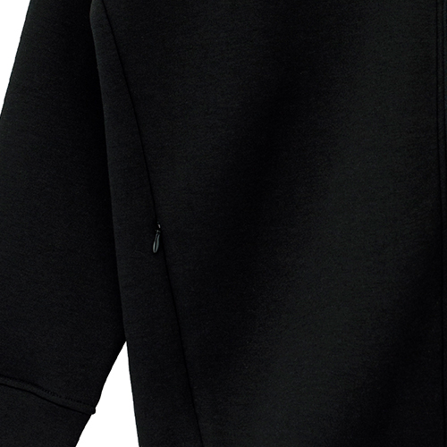 袋布がメッシュ素材のポケット付