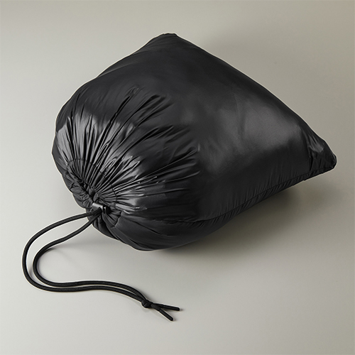 携帯性に優れたパッカブル仕様