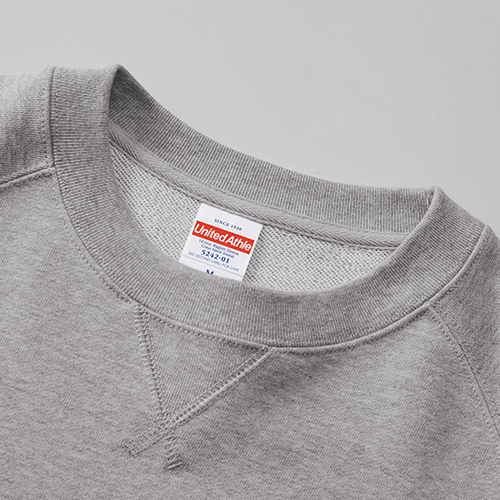 首もとはガゼット(前V)仕様