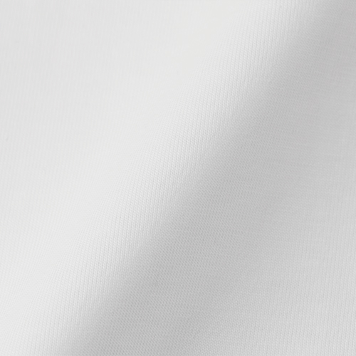 コンパクトコーマ糸を使用した上質でなめらかな生地<br />